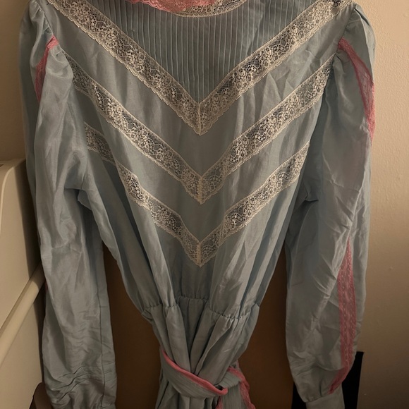 Marc Jacobs Dresses & Skirts - Marc Jacobs Victorian Dress with Pink and White Lace